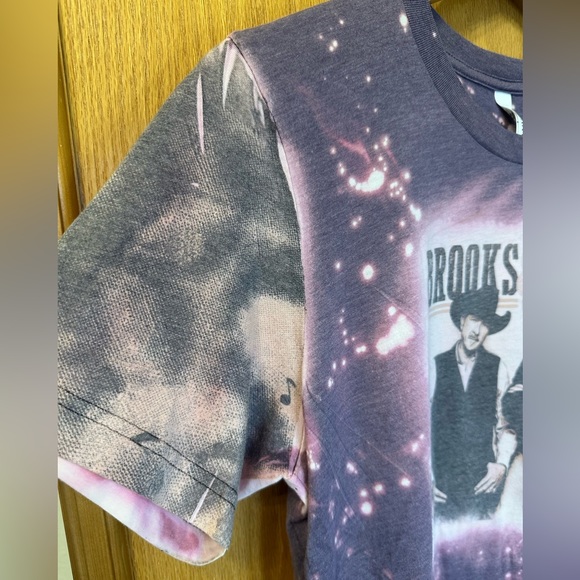 Brooks and Dunn bleach splattered tee. Size Medium. - Picture 2 of 7